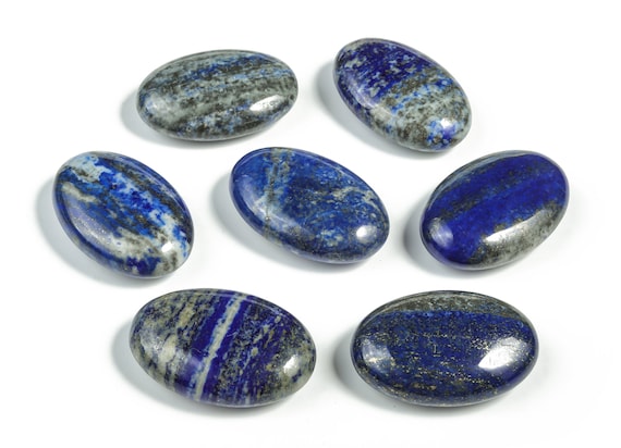 Lapis Lazuli Palm Stone - Crystal Palm Stone – Healing Crystal – 45x35mm - PA1007