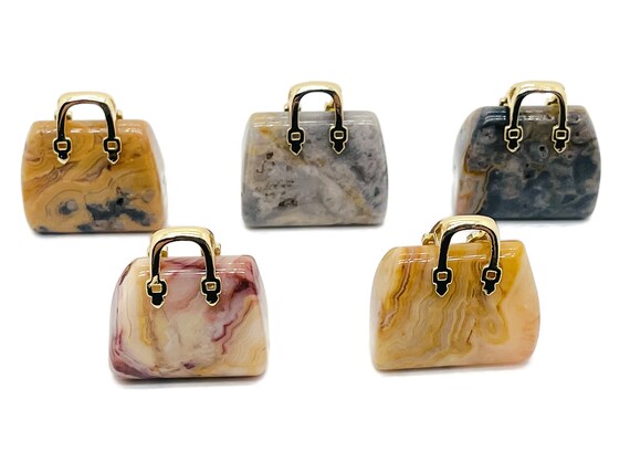 Crazy Lace Agate Crystal Purse Carving - Crystal Handbag Pendant - Gemstone Purse - PU1018