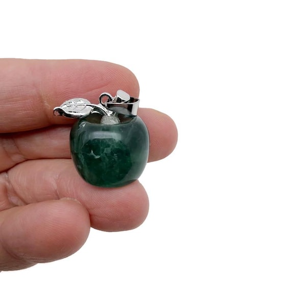 Fluorite Crystal Apple Pendant - Crystals Pendant Healing - Gifts - NC1848