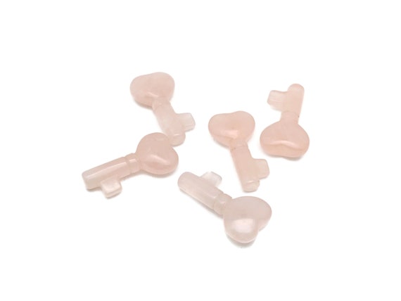 Rose Quartz Gemstone Key Carving - Pocket Crystal Keys - Crystals Chakra - Meditation Crystal - Energy Gift for her - KY1003