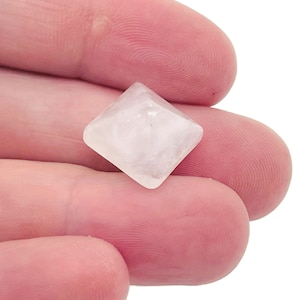 Clear Quartz Pyramid Crystal – Crystal Pyramid – Healing Crystal – Crystal Gemstone - PY1003