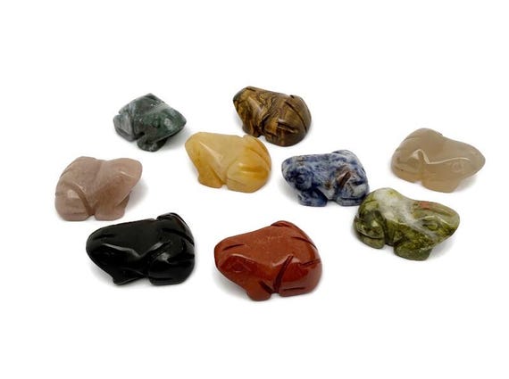 Crystal Frog Figure - Gemstone Decor - Handmade Carved Animal - Energy Stone - Protection Symbol - ANMIX26