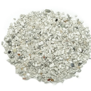 Puces Howlite - Puces de pierres précieuses de magnésite - Puces de cristal semi-tombées - Cristal en vrac - 2-6mm - CP1057