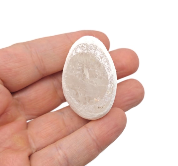Clear Quartz Seer Stone - Divination Crystal - River Stone - Window Stone - Metaphysical - Crystal Ball - FO1027