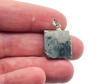 Pyrithänge - Kristallpyrit – Naturlig pyrit - Kristallläkning - Stark skyddssten - NC1240