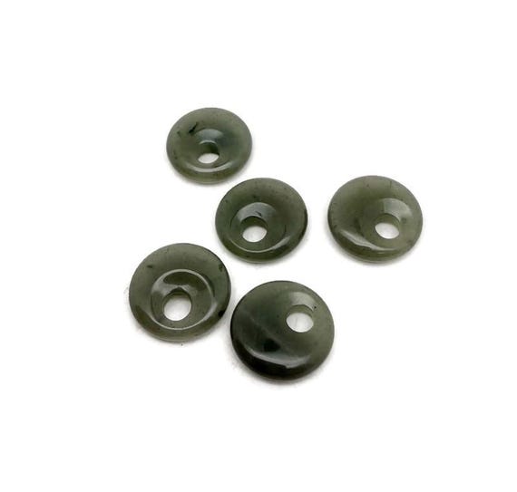 Aventurine Crystal Donut Pendant - Pi Stone Necklace Charm - 20mm - DO1087