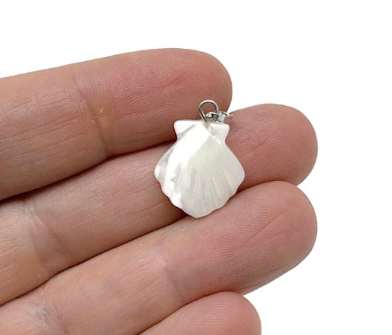 Natural Pearl Shell Pendant - Crystals Pendant Healing - Sea Shell Pendant - Handmade Jewelry - NC1831
