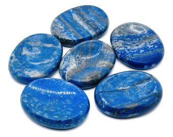 Lapis Lazuli Worry Stone – Crystal Worry Stone – Pocket Stone – Healing Crystal - 4.5x3.5cm - WO1054