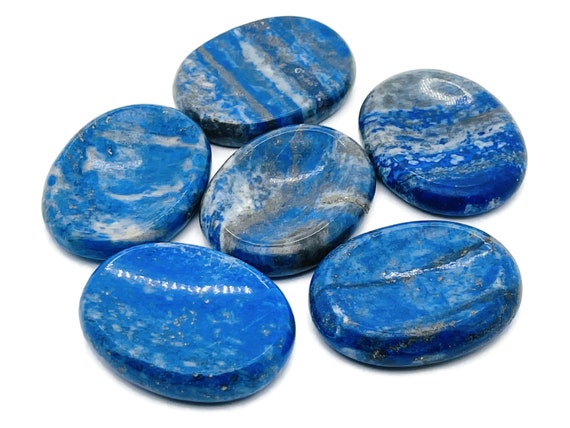 Lapis Lazuli Worry Stone – Crystal Worry Stone – Pocket Stone – Healing Crystal - 4.5x3.5cm - WO1054
