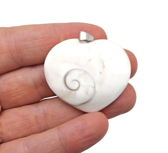 Shiva Shell Heart Pendants – Heart Crystal - Witchcraft Crystals – Carving Heart - Shiva Eye Shell Heart - NC1809