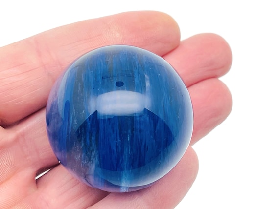 Blue Quartz Sphere Stone A++ – Crystal Ball - Healing Crystal Stones – Crystal Décor – 40-50mm - BA1014
