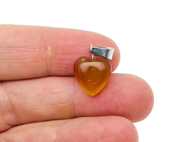 Carnelian Heart Pendant - Crystals Pendant Healing - Mini Crystal Pendant - Gifts - NC1502