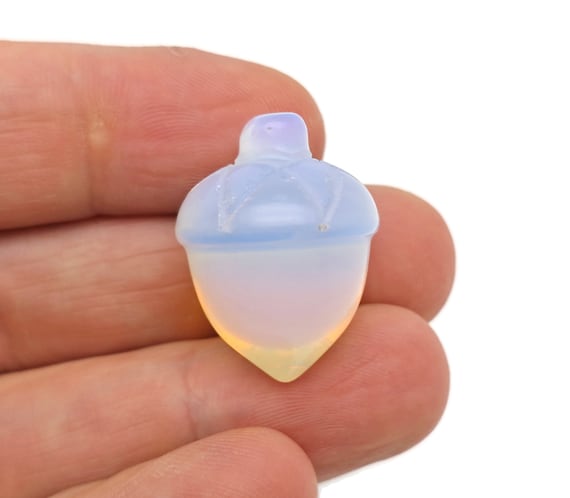 Opalite Crystal Acorn Carved - Reiki Healing - Home Crystal Decoration - Crystal Ornament - Crystal healing - 26mm - AC1020