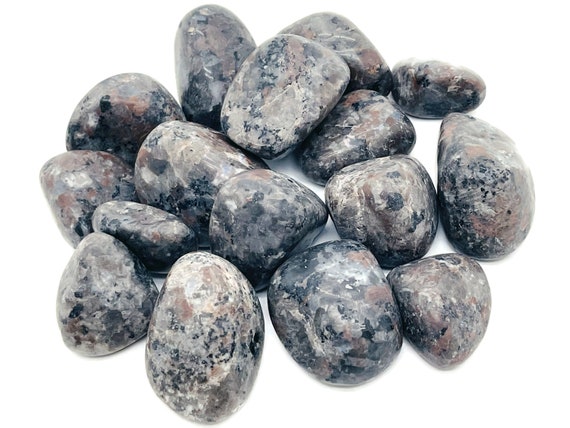Yooperlite Tumbled Stone – Fluorescent Sodalite Rough Crystal Stone - Gemstone - Crystal – Healing Stone – TU1018