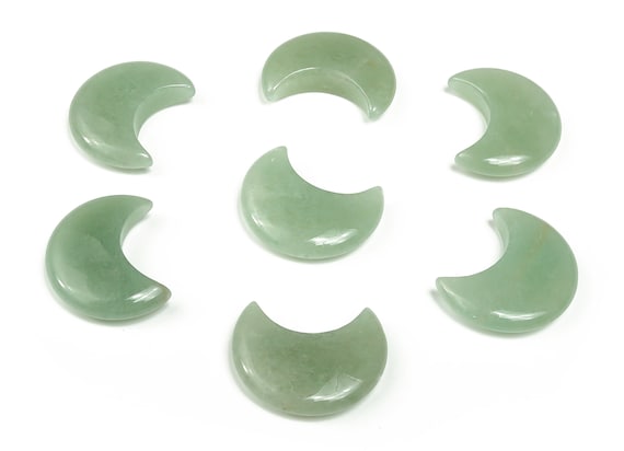 Aventurine Gemstone Moon - Crystal Moon - Carved Moon - Healing Crystal - Gemstone Crescent – 3×1.6cm – MO1054