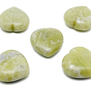 New Jade Heart Gemstone – Crystal Jade - Healing Stones – Carving Heart - Natural stones - 4cm - HE1249