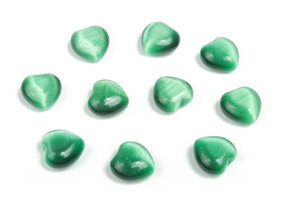 Green Cats Eye Heart Gemstone - Puffy Heart – Healing Crystals - Nurturing Stone – Crystal Hearts – 15x15x9mm - HE1028