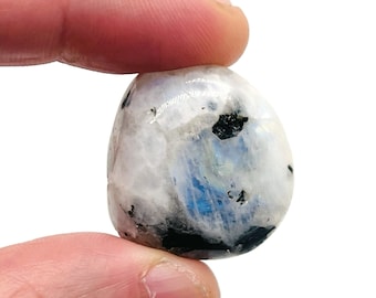 Rainbow Moonstone Tumbled Stone - Polished Crystal - Heal Stone - TU1174