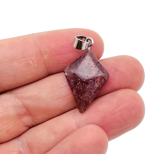 Strawberry Quartz Gemstone for Pendant - Triangle Geometric Gemstone Pendant - Natural Gemstone Jewelry - For Women Lucky Pendant - NC1421