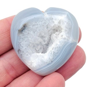 Druzy Agate Heart Gemstone - Heart Shape Druzy Agate – Crystals Gemstone –Natural Gemstone - 1.5&quot; to 1.9&quot; - HE1273