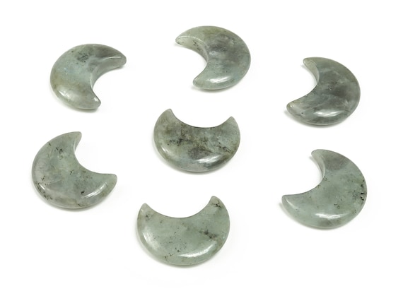 Labradorite Gemstone Moon - Crystal Moon - Carved Moon - Healing Crystal - Gemstone Crescent – 3×1.6cm – MO1049
