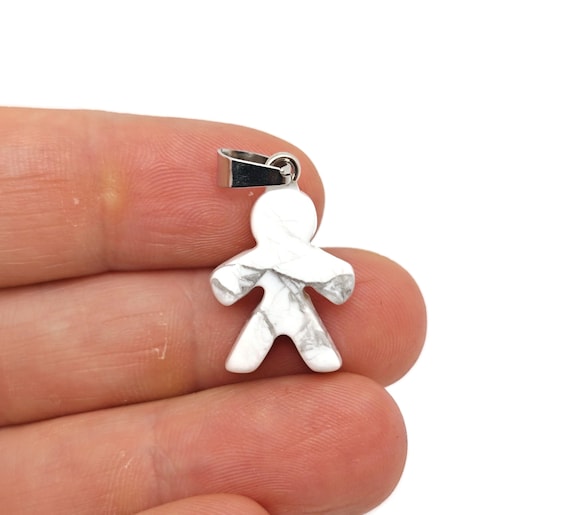 Howlite Crystal Gingerbread Cookies Men Pendants - Christmas Gift - Mineral Specimens - Christmas Carving - Best Quality - NC1665