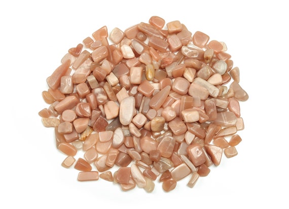 Peach moonstone chips deals