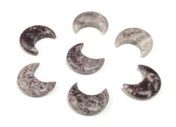 Lepidolite Gemstone Moon - Crystal Moon - Carved Moon - Healing Crystal - Gemstone Crescent – 3×1.6cm – MO1050