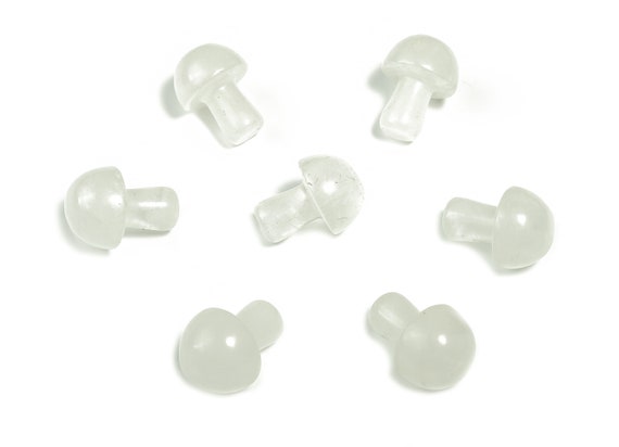 Clear Quartz Mushroom Gemstone - Mushroom Carving - Crystal Mushroom – Crystal Healing – Reiki Stones – Crystal Décor – 2cm – MU1004