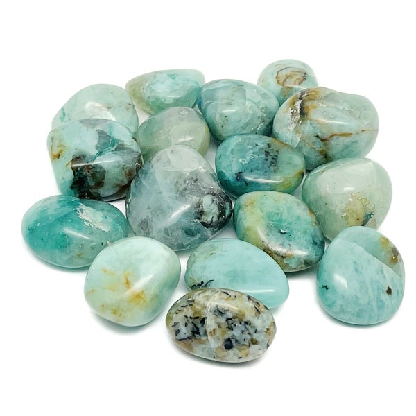 Emerald Tumbled Stone - Polished Emerald - Lucky Crytsals - Zodiac Stones - Healing Stones - TU1278