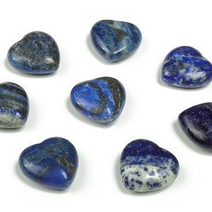 Lapis Lazuli Heart Gemstone – Heart Crystal - Healing Stones – Carving Heart - Natural stones - 2.5cm - HE1132