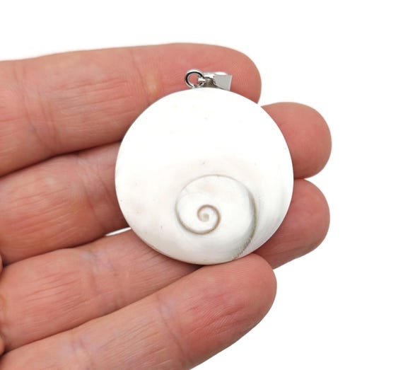 Shiva Shell Pendants – Shell Crystal - Witchcraft Crystals – Carving Heart - Shiva Eye Shell Heart - NC1810