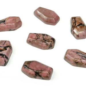 Rhodonite Coffin Crystal - Cabochon - Crystal Carving - 3cm CO1017