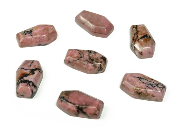 Rhodonite Coffin Crystal - Cabochon - Crystal Carving - 3cm CO1017