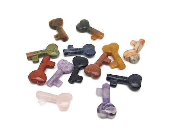 Gemstone Key Carving - Pocket Crystal Keys - Crystals Chakra - Meditation Crystal - Energy Gift for her - KYMIX
