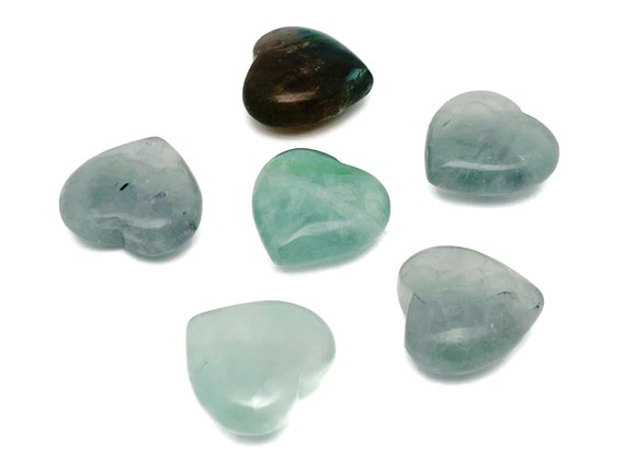 Fluorite Heart Gemstone – Crystal Fluorite –Natural Gemstone – Loose Heart Fluorite Gemstone – 2.5cm - HE1143