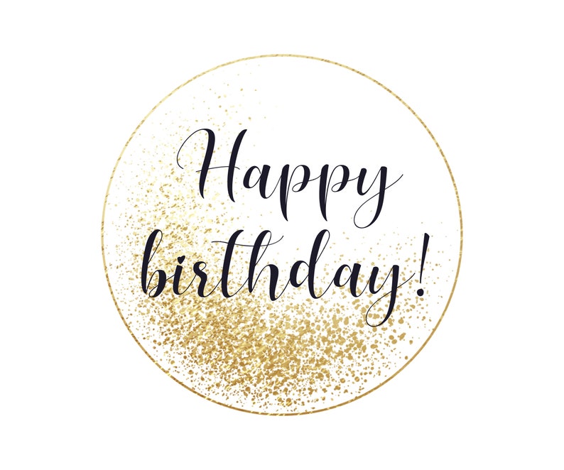 Pu&ograve; includere: Un cerchio dorato con sfondo bianco e il testo "Happy birthday!" in scrittura corsiva nera.