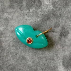 Natural Chrysoprase Carving Lips,Gemstone Lips,14k Gold Chrysoprase Lips,C.Z. Lips Jewelry,Lips For Jewelry Making,Lips Charms Pendants, Lip