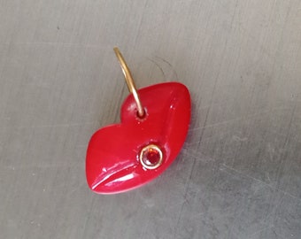 Coral Carving Lips,Gemstone Lips,18k Gold Coral Lips,C.Z. Lips Jewelry,Lips For Jewelry Making,Lips Charms Pendants, Red Coral Lips Jewelry