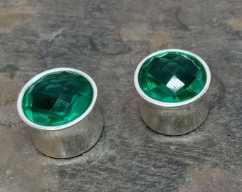 Pair Of Green Hydro Quartz Circular 925 Sterling Silver Ear Plugs, Double Flare Gauge Earplug, Handmade Plugs, (2mm) to Customize