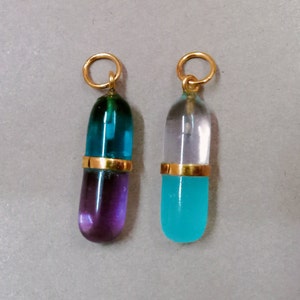 Pill Capsule Pendant, Pill Capsule Charm Necklace, 18k Gold Pill Charms, Carabiner, Pill Pendant Necklace, Tases Stones, Pills Enamel Charms