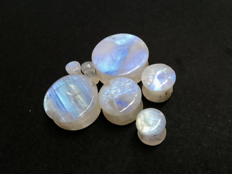 Best Quality Natural Rainbow Moonstone Smooth Circle Earplugs, Blue Flash Moonstone Plugs Earrings, White Moonstone Earlobe Earrings, gauges image 6