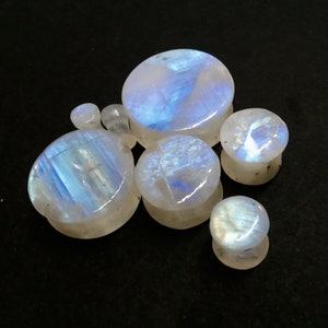 Best Quality Natural Rainbow Moonstone Smooth Circle Earplugs, Blue Flash Moonstone Plugs Earrings, White Moonstone Earlobe Earrings, gauges image 5