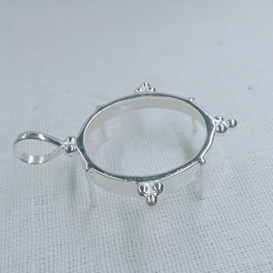 ORANS The Pray For Peace 5 Oz Moneta Argento 10$ Niue 2025 - Foto 7