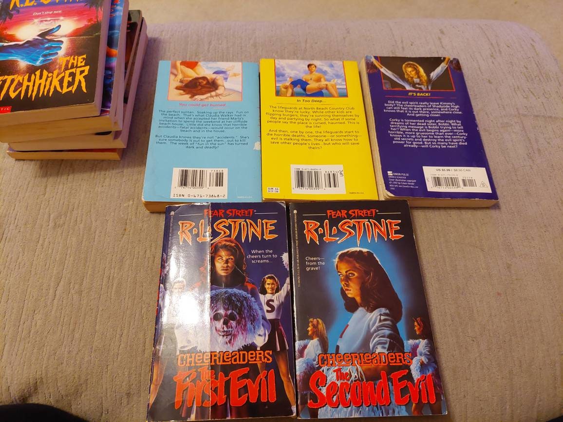 Ghosts of Fear Street Books by R.L. Stine from Simon & Schuster
