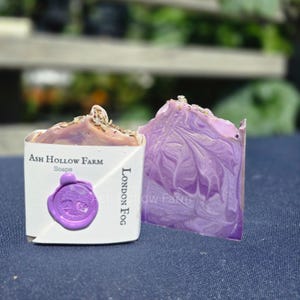 London Fog Artisan Soap: Made with real London Fog Tea! Notes of Ceylon, lavender, bergamot, and calendula, lavender, and vanilla!