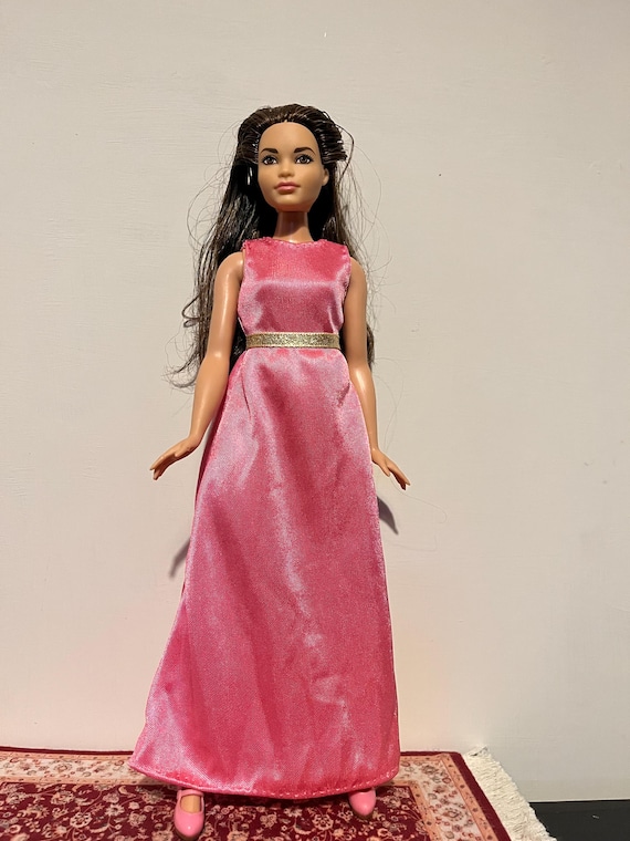 Long Pink Gown for 30 Cm Curvy Barbie and Made to Move Variant Barbie Doll Pink Satin Gown