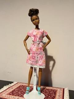 Pink dress for 30 cm fashion dolls like Sindy, Barbie, Steffi Love, Petra, Tressy, Tammy, Fleur Disney princesses etc.