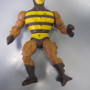 1983 He-Man Buzz-Off figure by Mattel