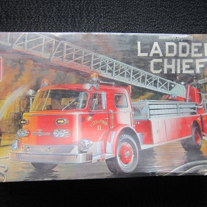 AMT Ladder Chief model kit - 1970&#39;s sealed